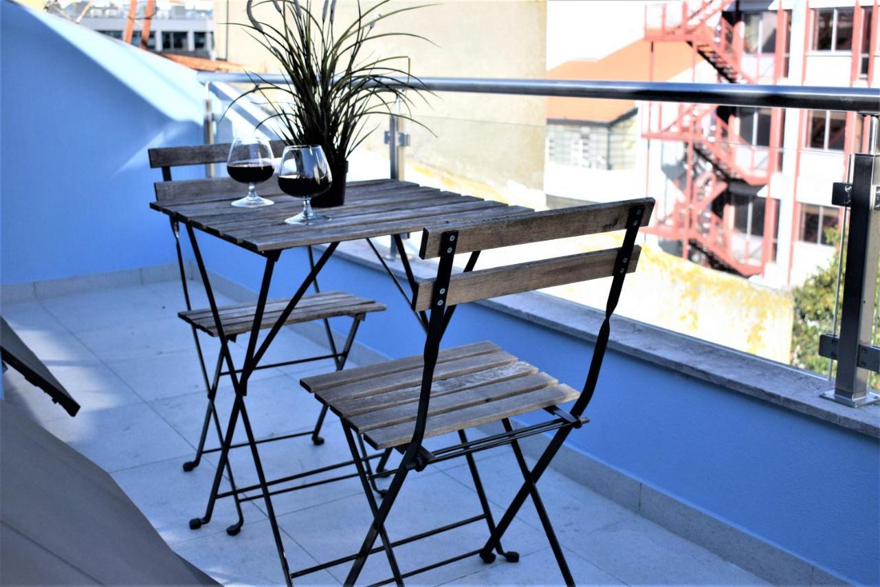 Universo Romantico Lisbon Exterior photo